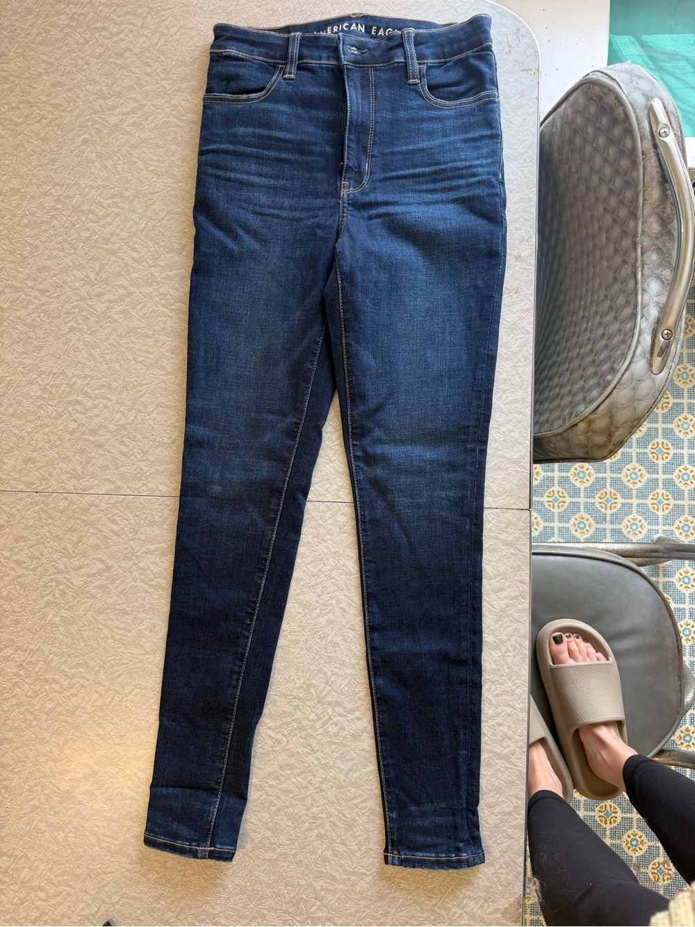 American Eagle Outfitters Women's Dark Blue High-Rise Skinny Jeans
